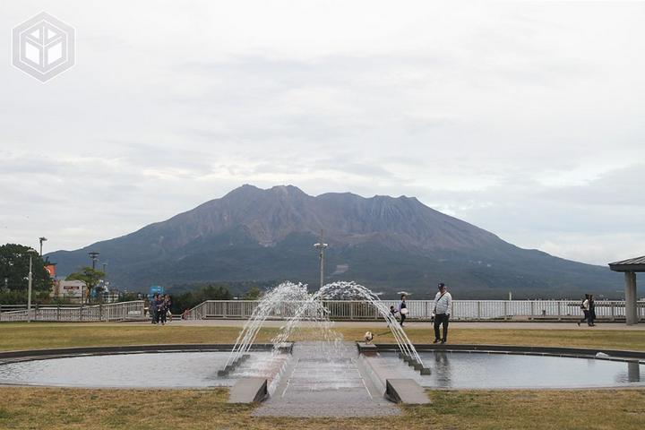 ★ #思い出の写真たち 、題『 #シンボル火山 』 #17 ★
------------------------------
