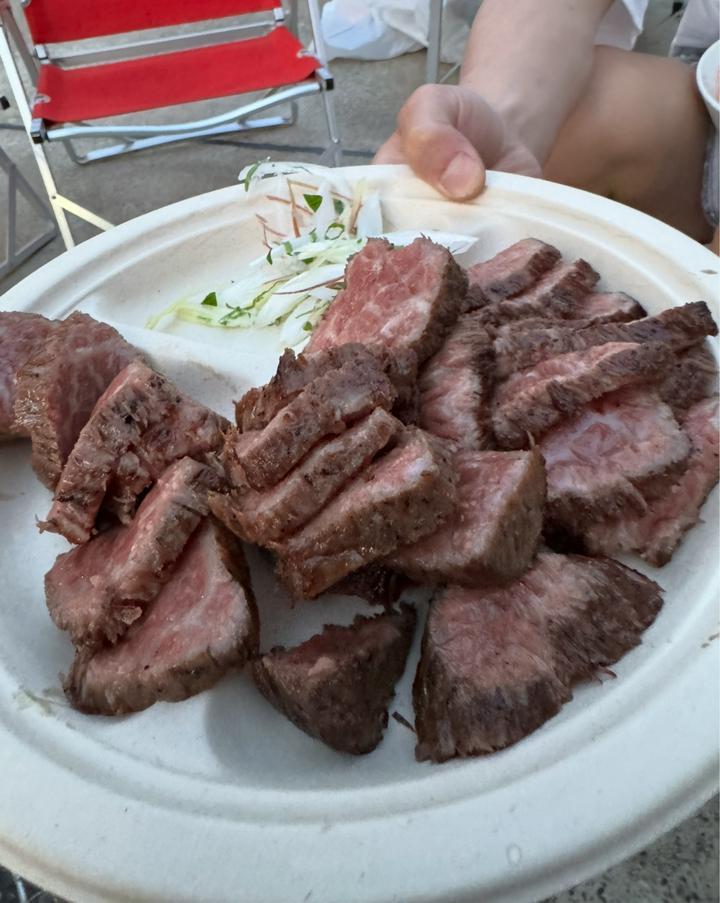 大した特技はありませんが、BBQ🍖で肉焼かせたら🥩喜んで貰えます。蝉の倍音最高やー😆